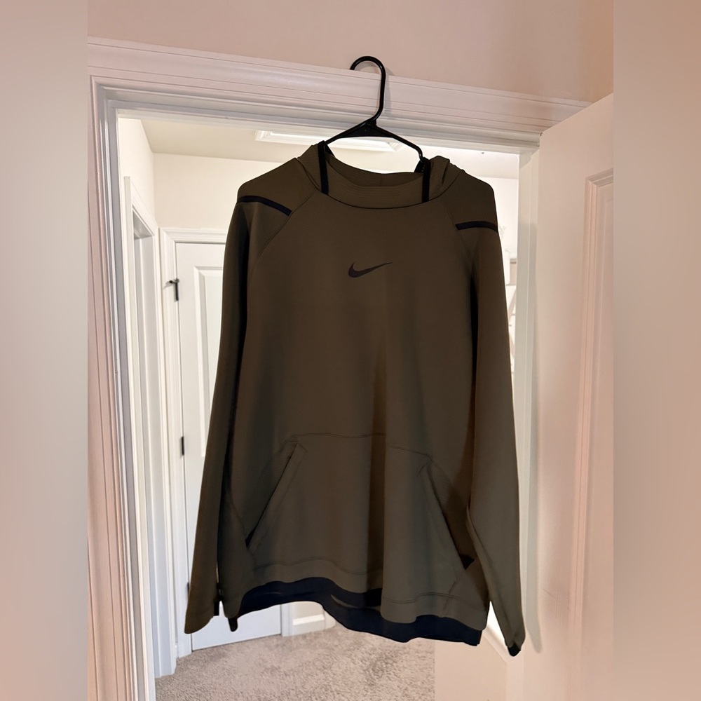 Nike Pro XXL (2XL) Brand New!!! Nike Men's Olive Green Hoodie Sweater
